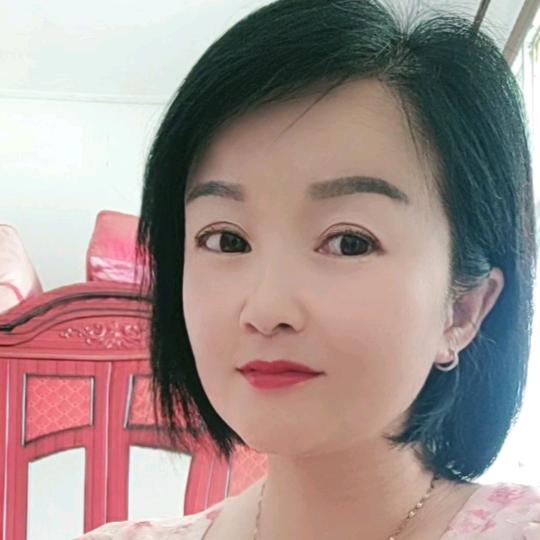 @啊英