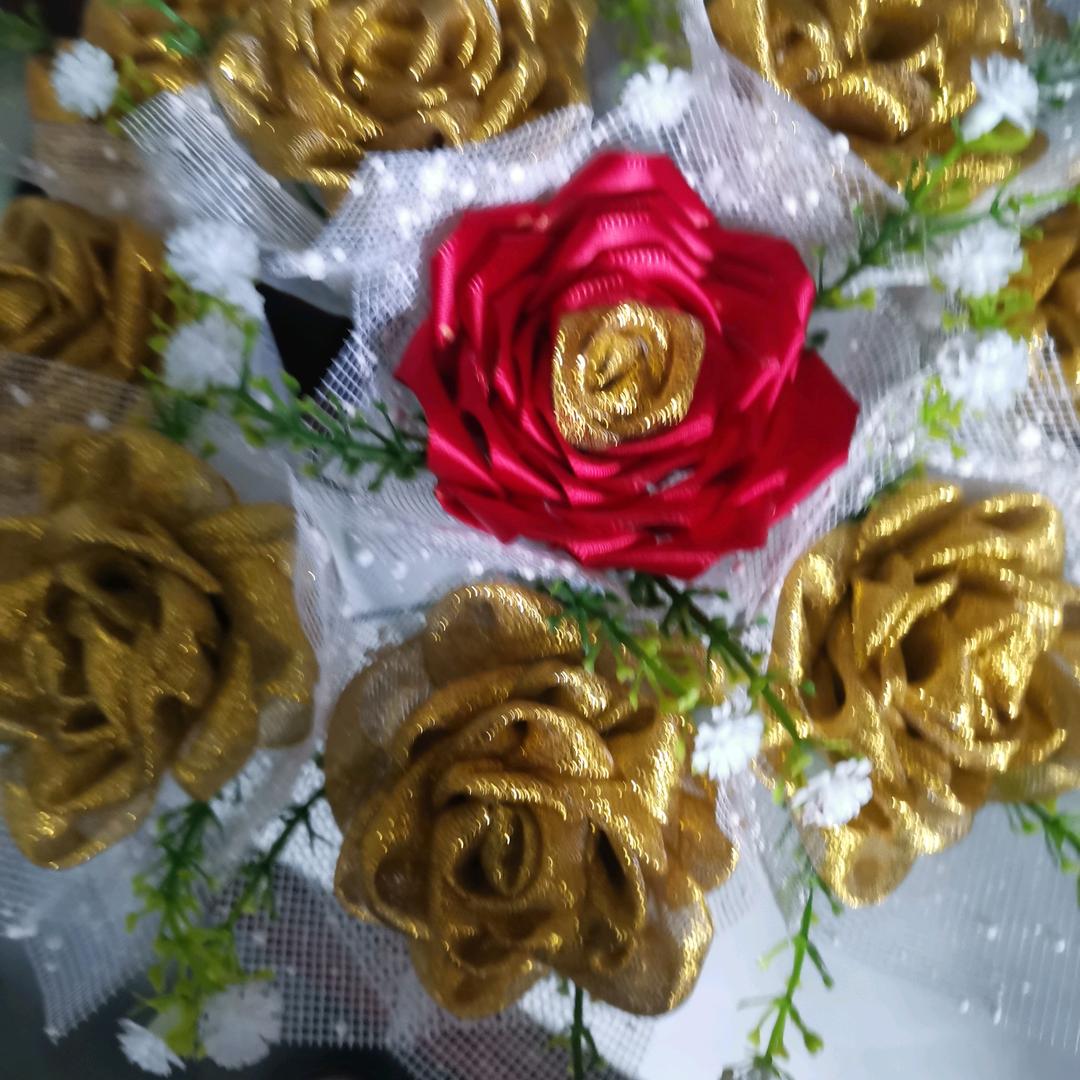 三姐🌹🌻