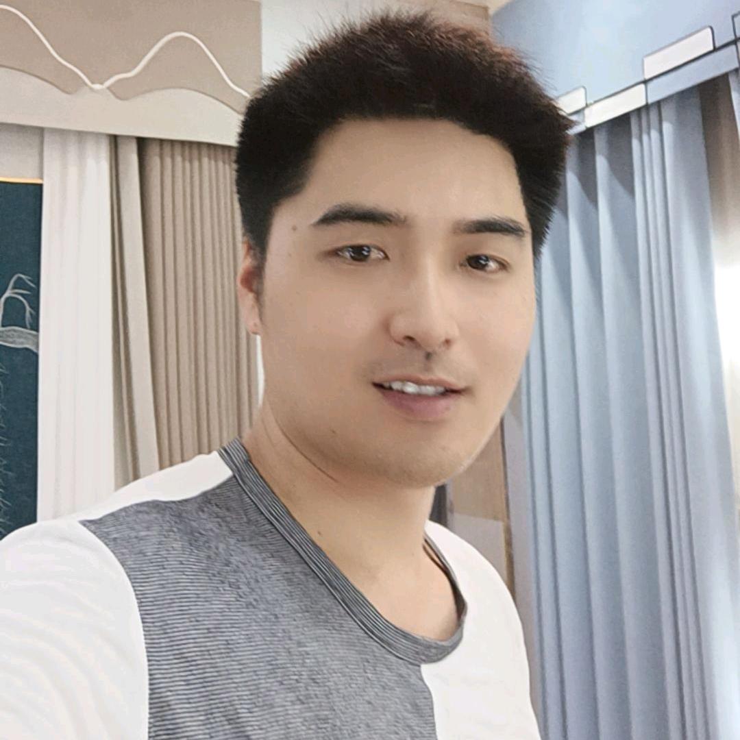 网岭圣富莱家纺《中意窗帘》