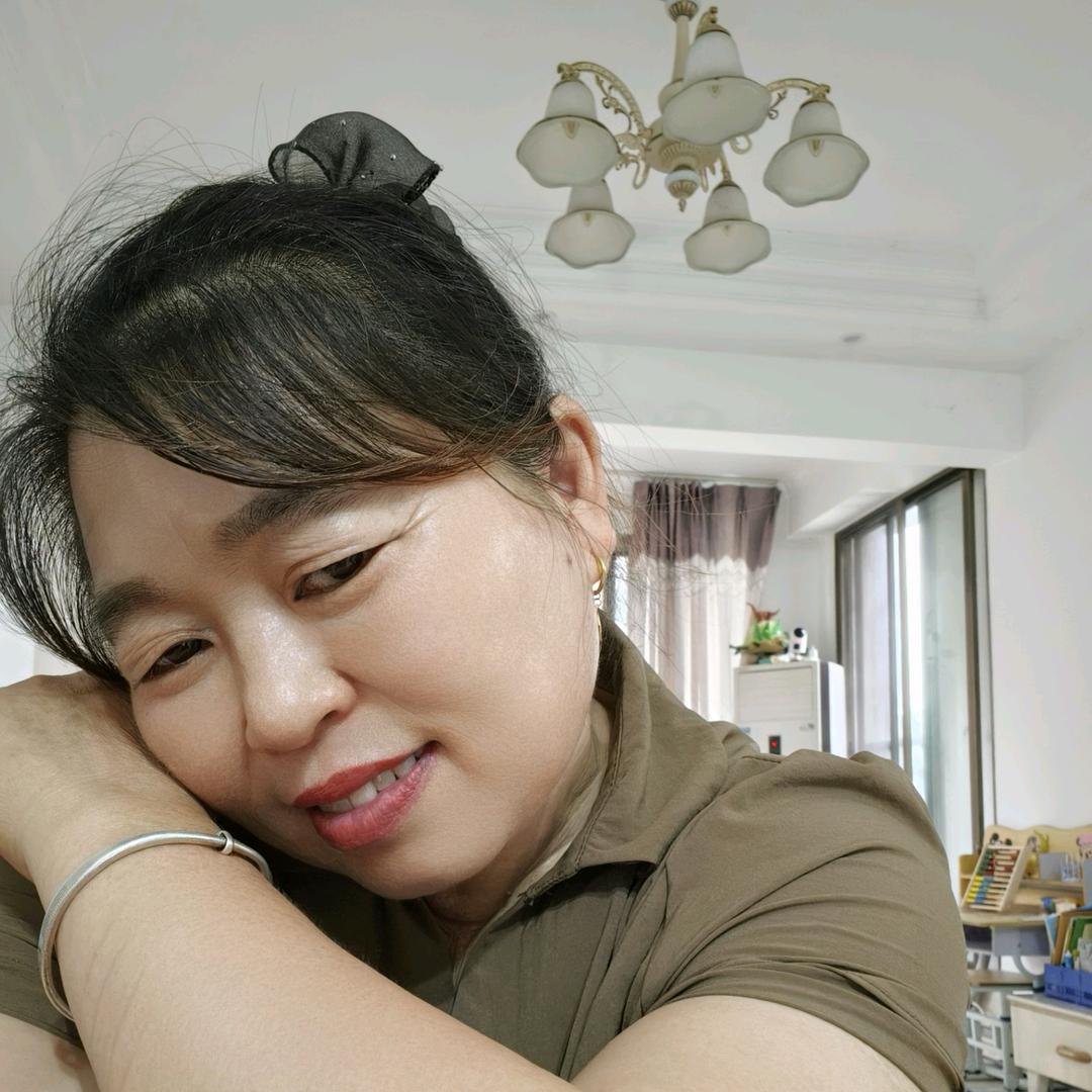 平淡生活，朱姐