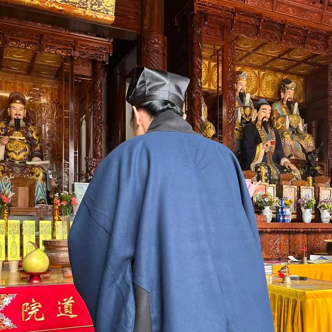 讲黄历