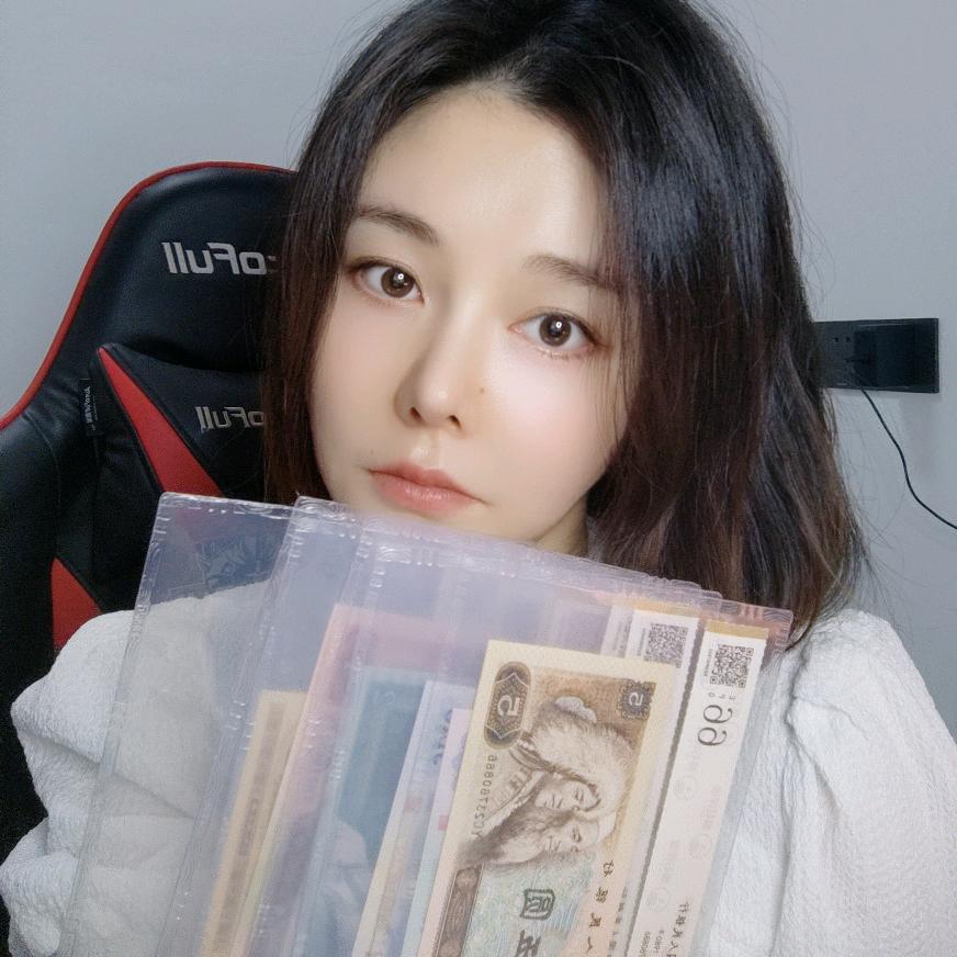 一诺收藏💰