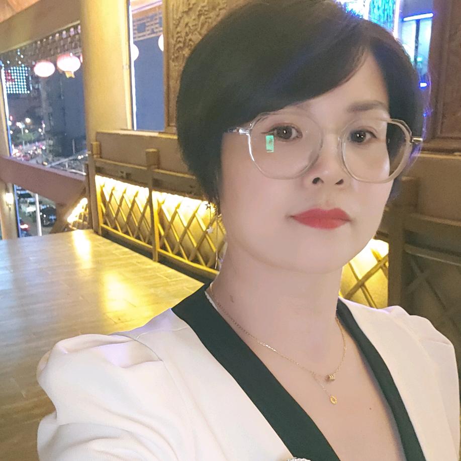 龚主殿下