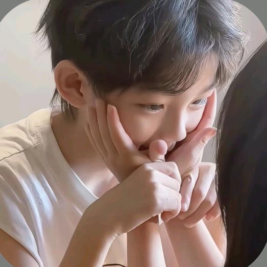 黑色的开心米线