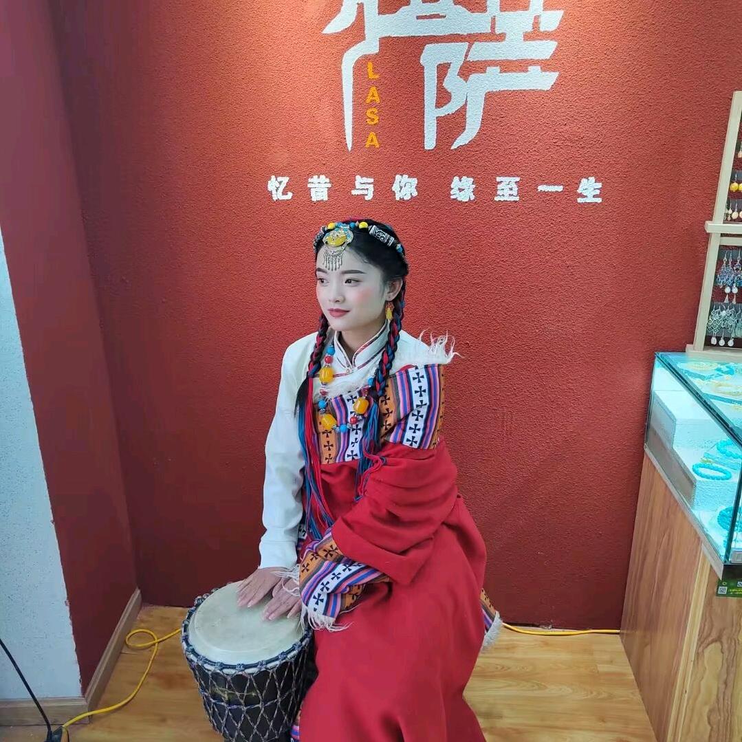 孟小茜