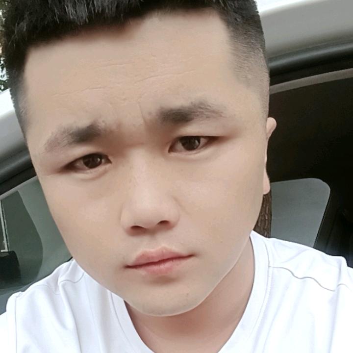 ꧁༺王𒀱小༒贺༻꧂