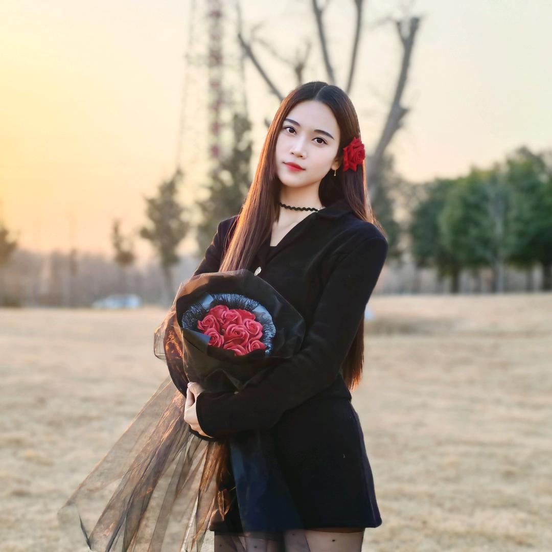 Y  Ji~🌈✨️