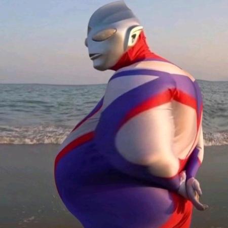 凹凸曼