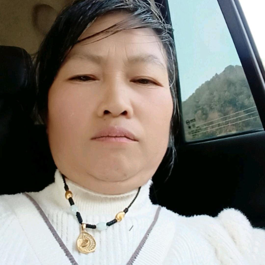 李姐   娱乐主播22:10