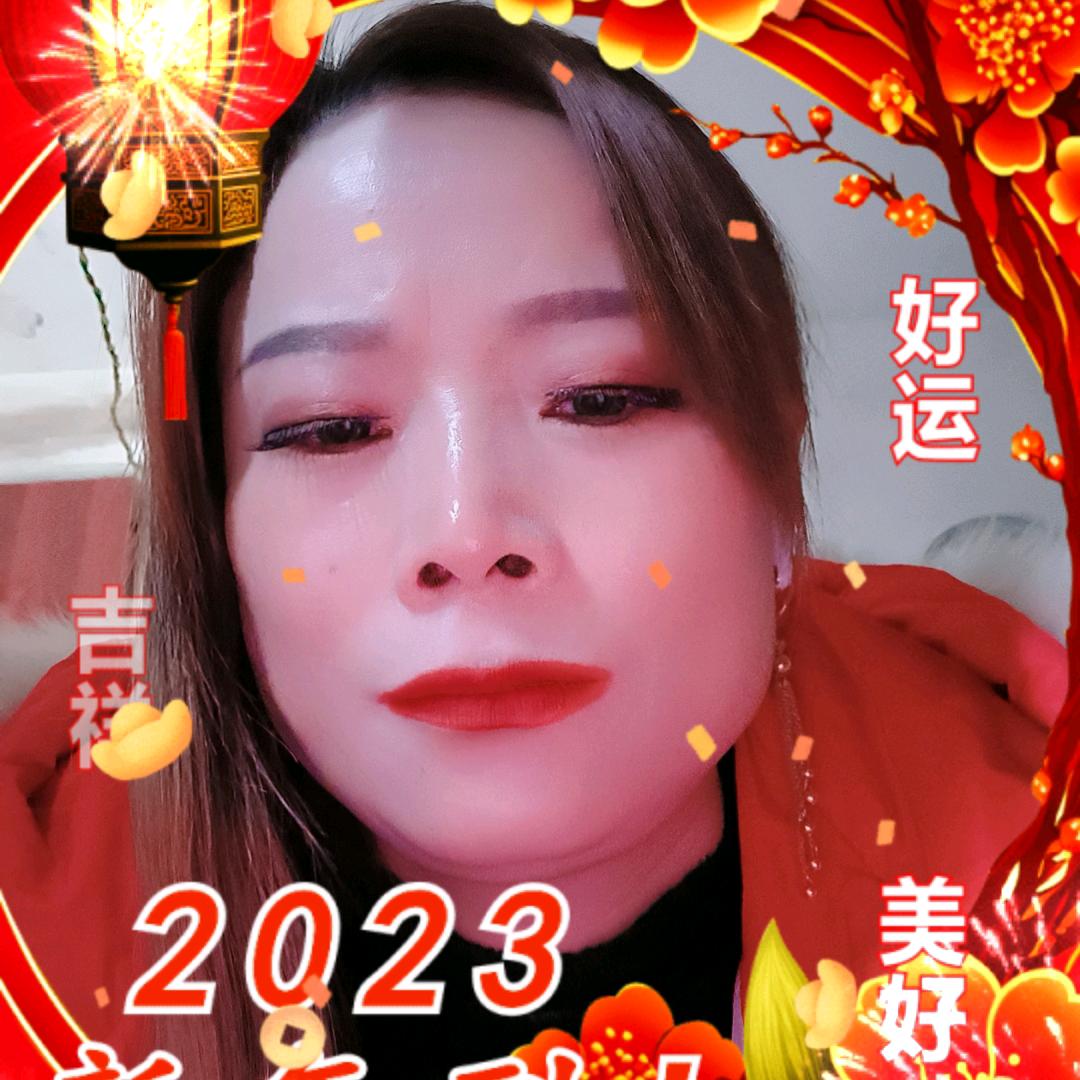 我叫罗晓敏。