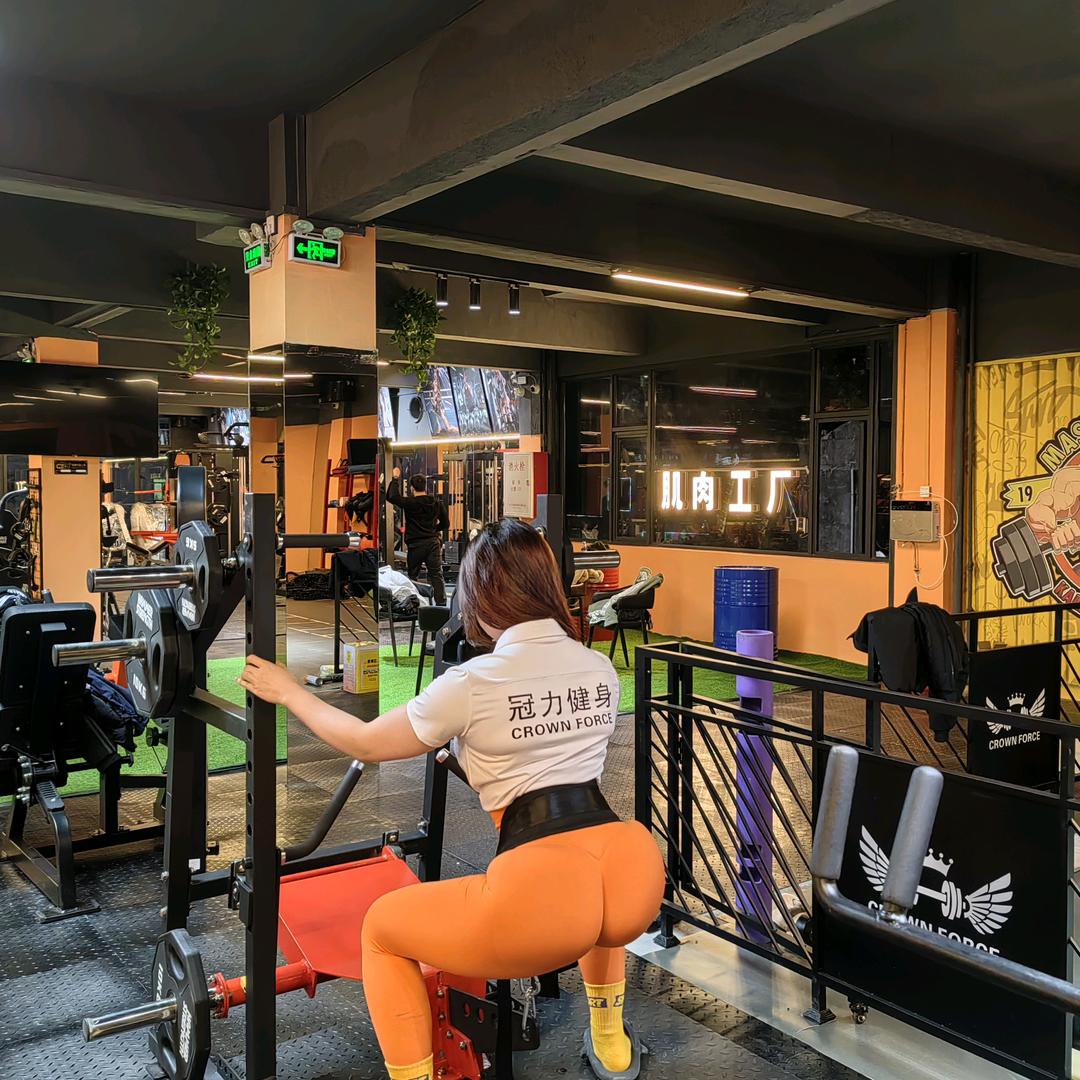 化州市冠力铁健身馆（个体工商户）