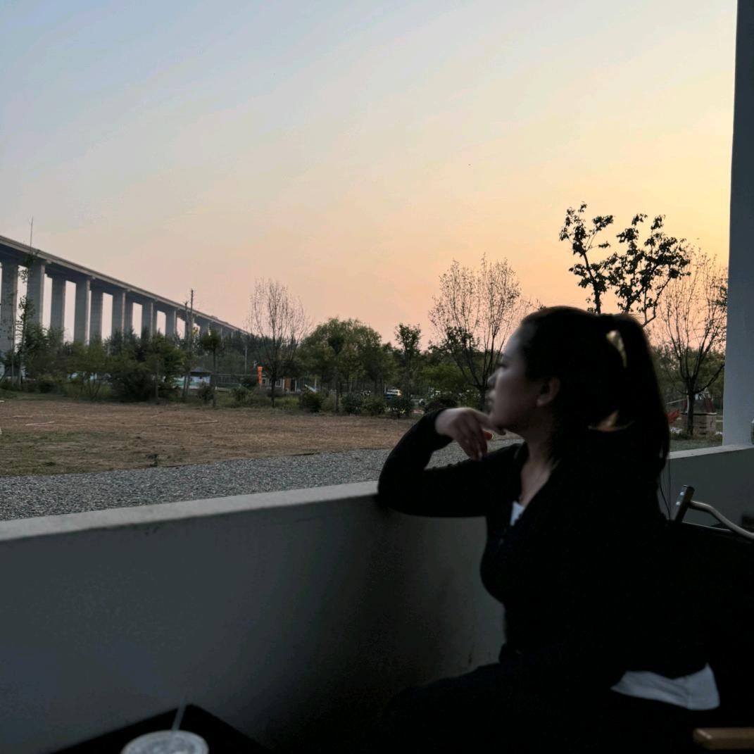 木易  yang 🧚🏻‍♀️