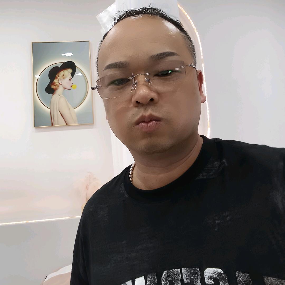 浪漫天使心里咨询师