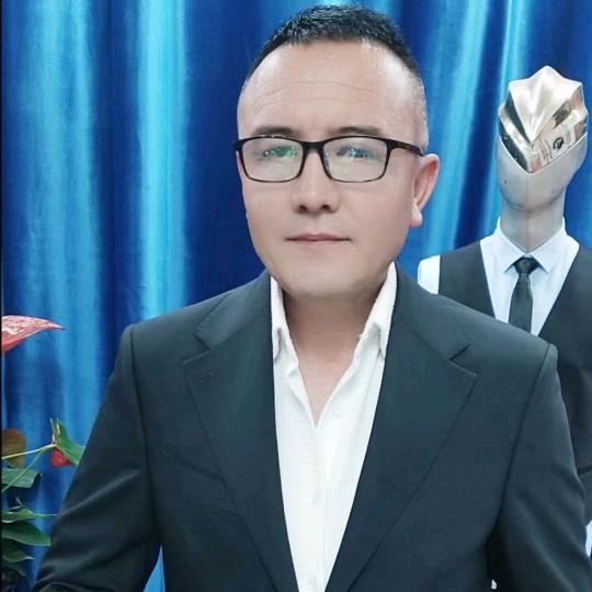 阿克陶县Dilkax服装设计中心