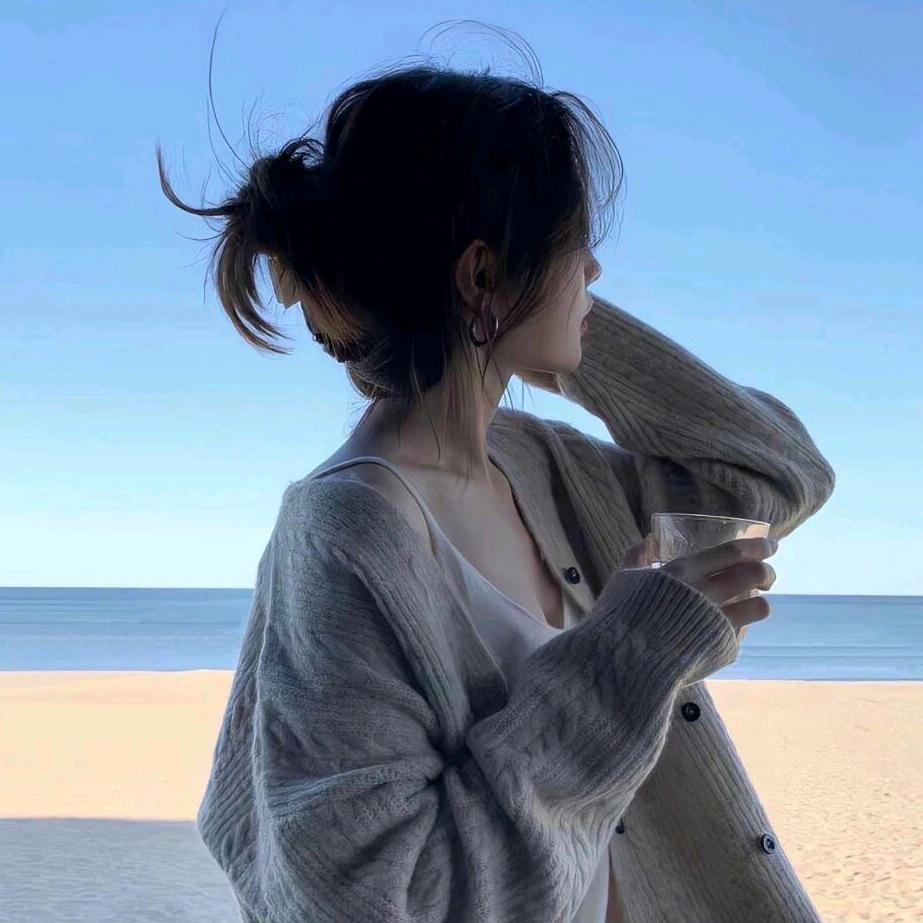 是金鱼吖～