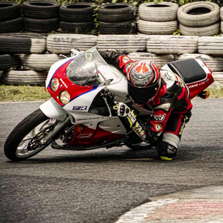 用户  跃马赛车学院 王师傅🏁🏍😝