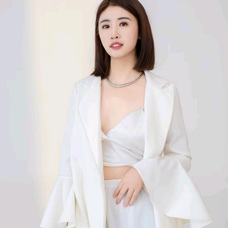 野狼团队🐺金牌讲师婷婷