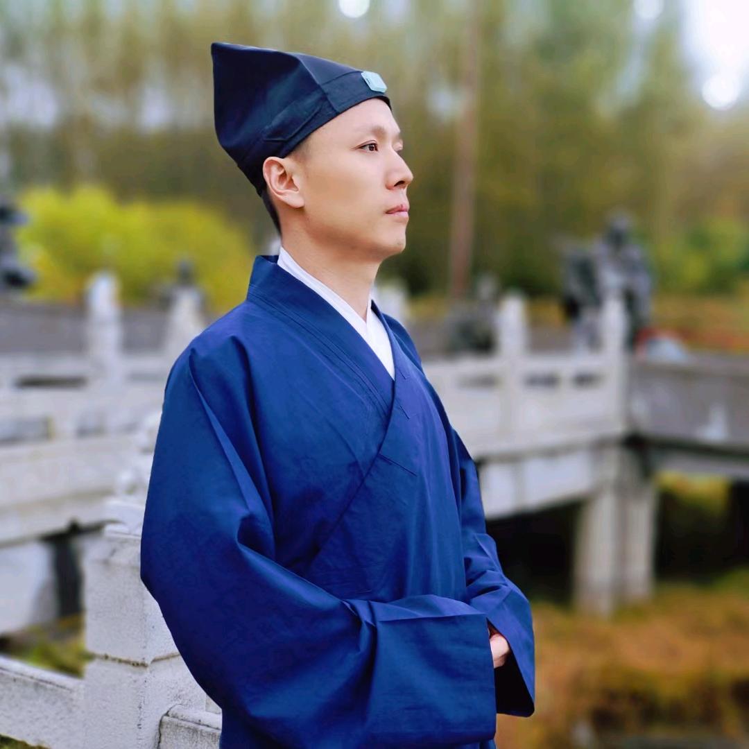 了明