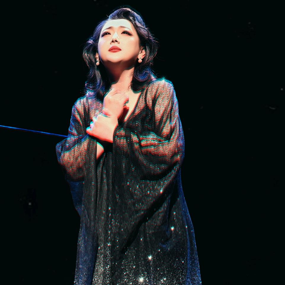 郝菲³²¹🎼中央歌剧院女高音歌剧演员