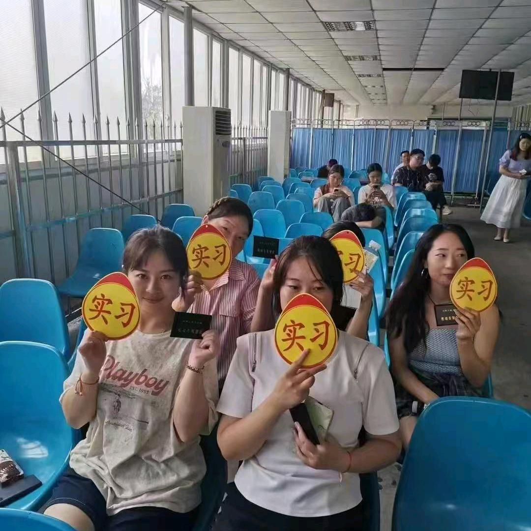 聚鑫驾校大渡口𡿨总校）