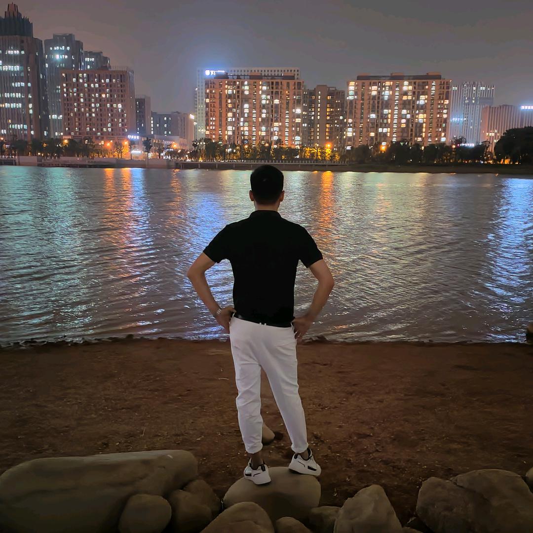 依旧老邓头😘