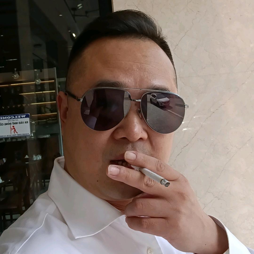 猪猪侠奶爸