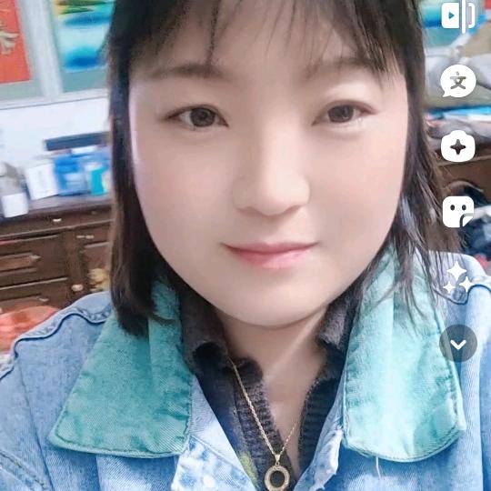 雪梨🍐之透明的花瓶