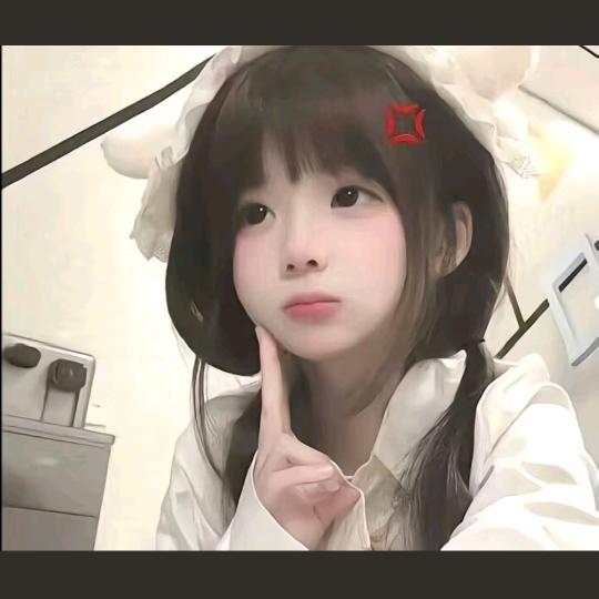 元气果酱-花果丸子^.(可以叫丸子)