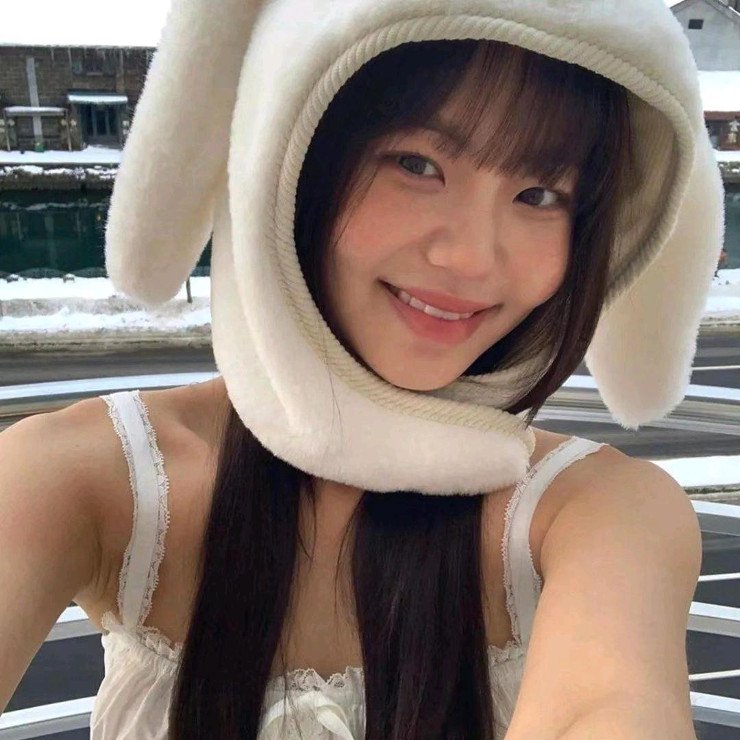 秦秦
