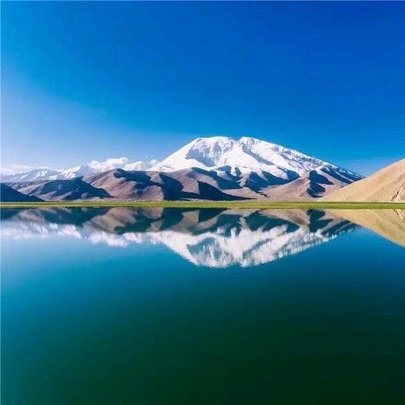 新疆璟澄租车及旅游包车