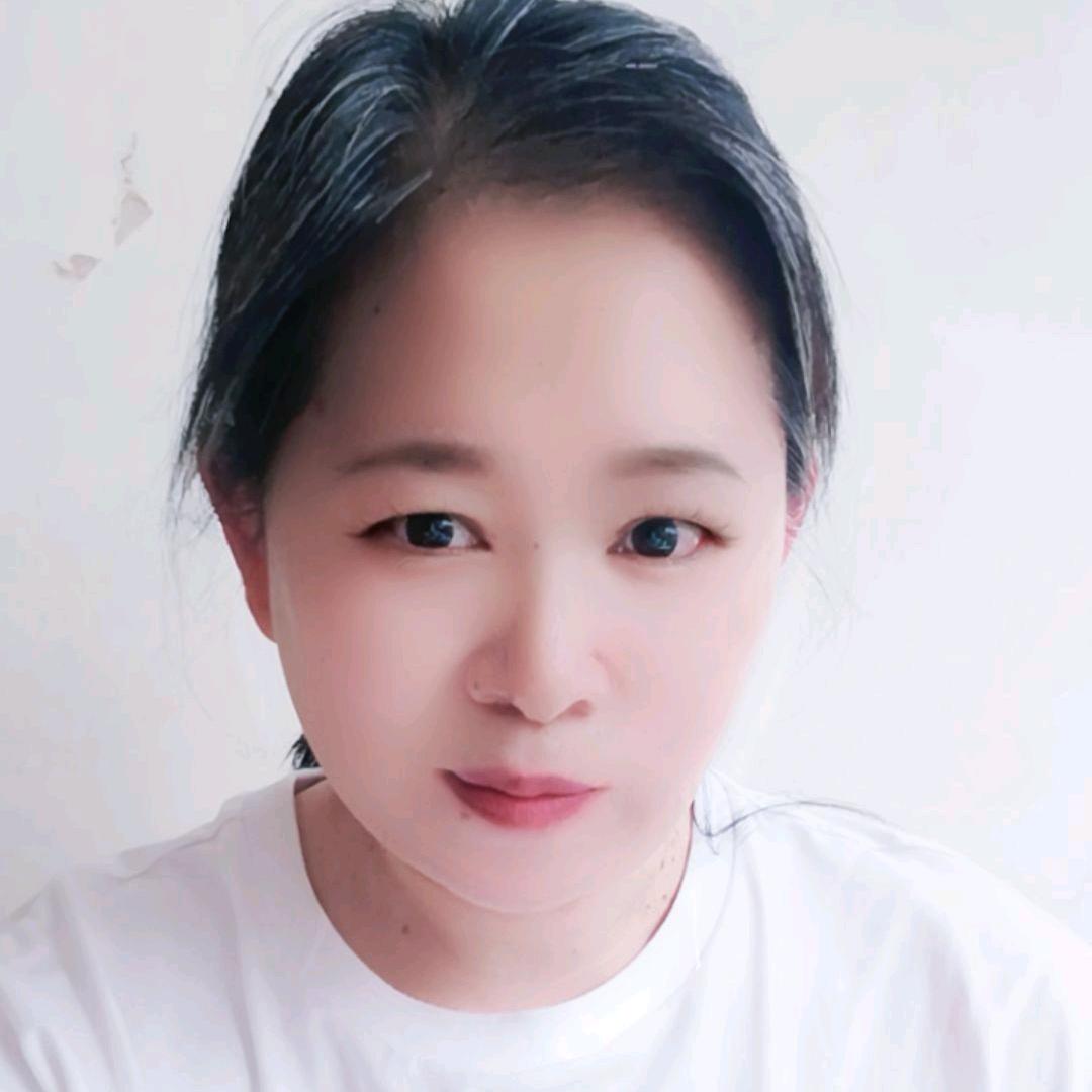 陈琼
