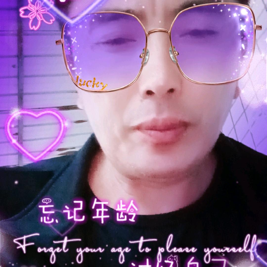 秦三