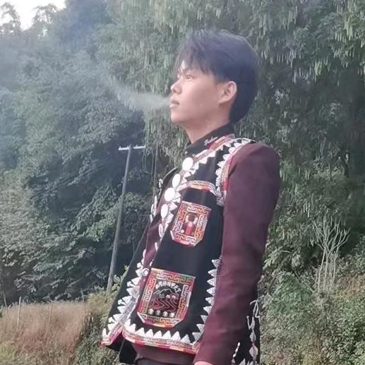 元阳哈尼然朱哥