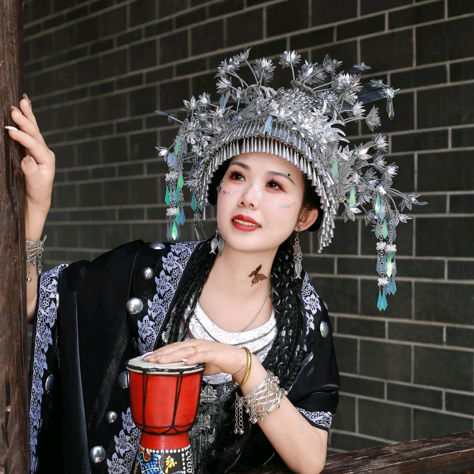 崇仁海鲜排档贵州妹。