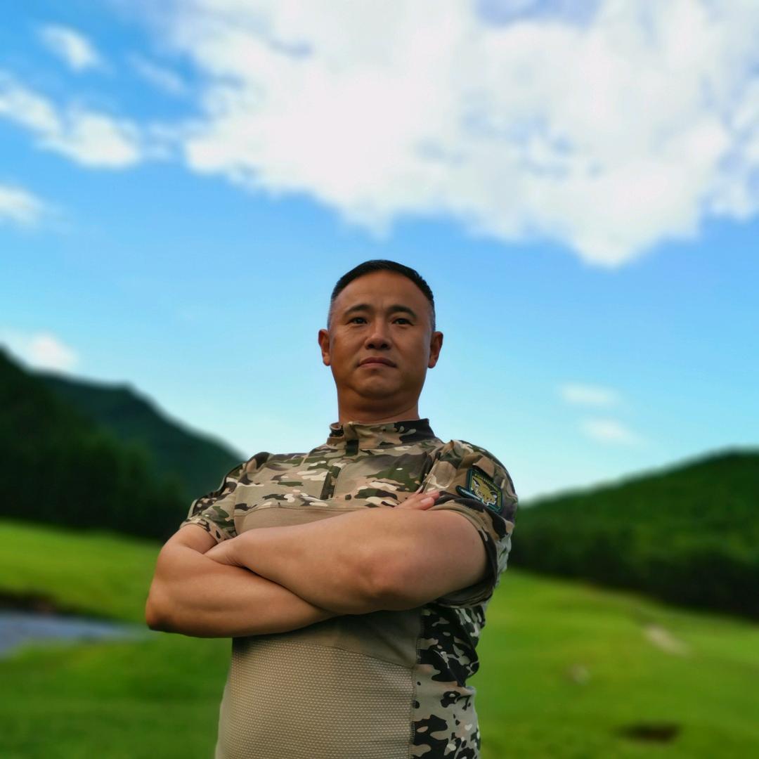 飞泷鹿司令