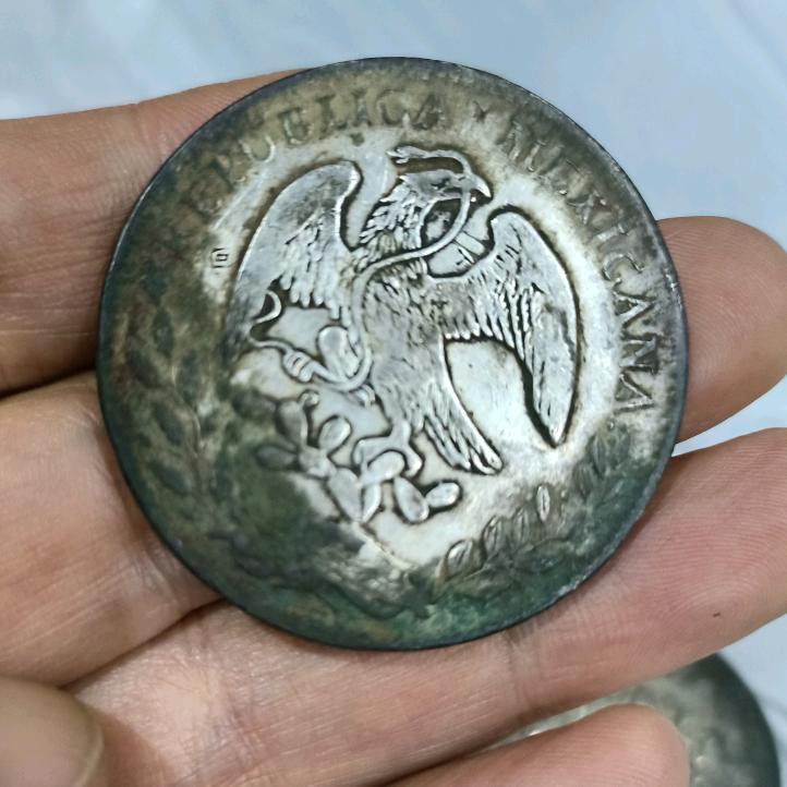 梁岔名品商行
