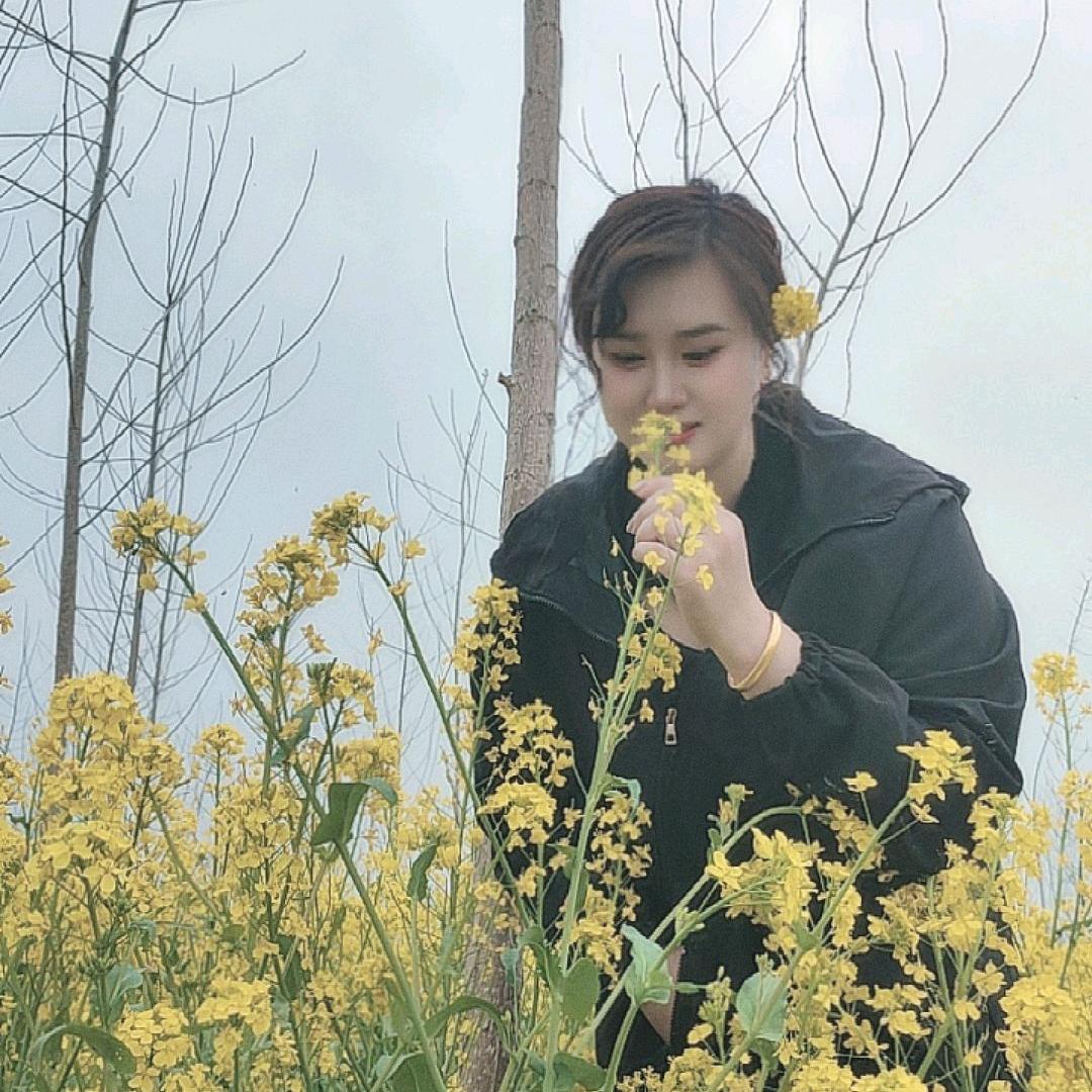 红宝❤️吖