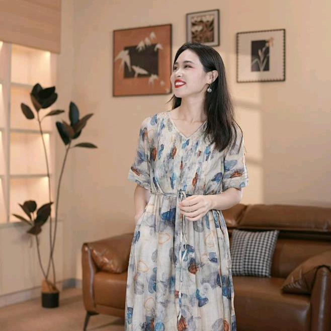 小雅轻奢名媛服装