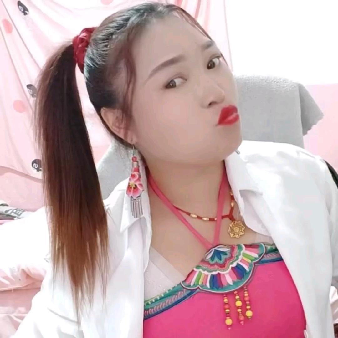小路萍喜欢交朋友💃💃