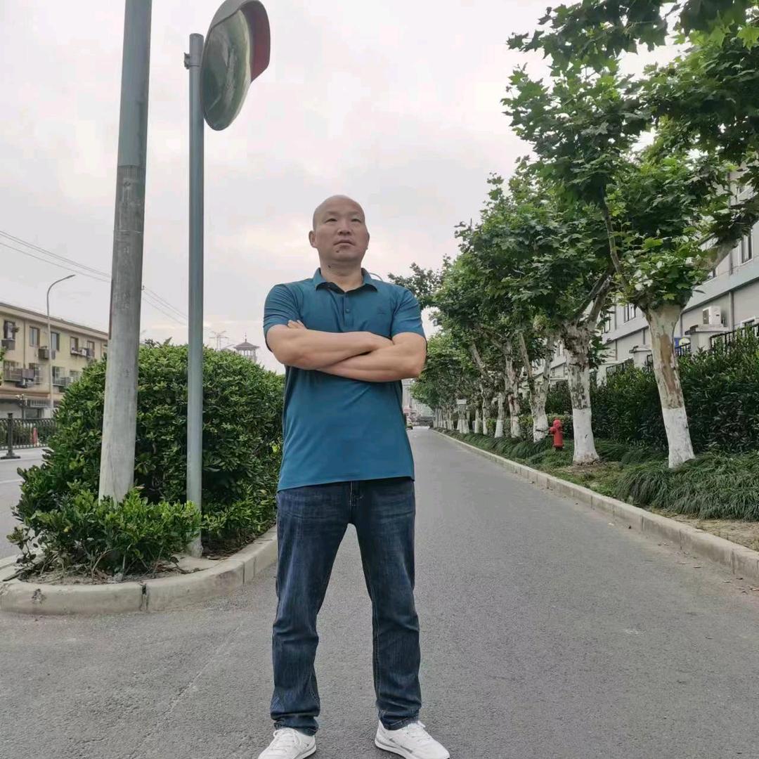 老虎，74年2月初10，喜欢运动，陕西人