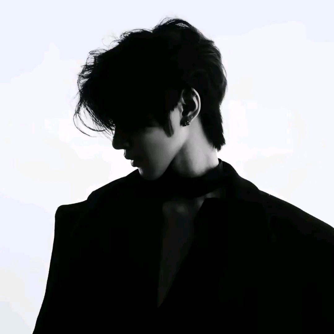 清晨𝑲𝑰𝐑𝑰 ✨