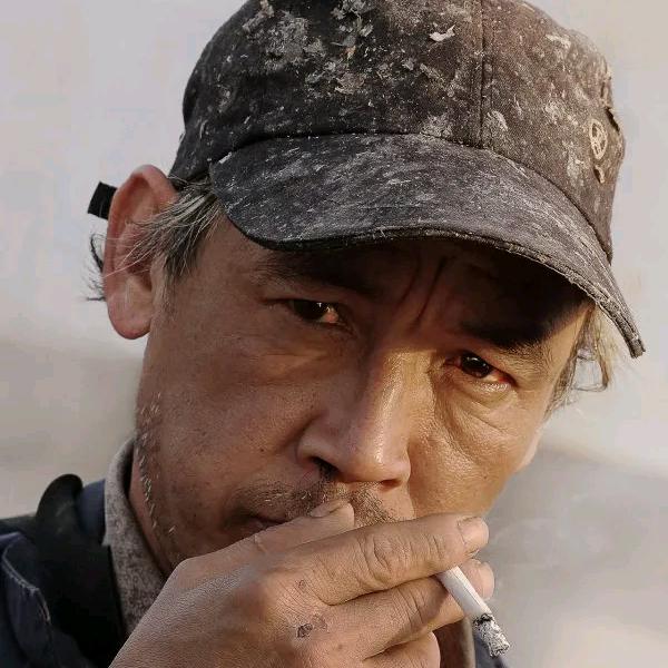 唉…那谁