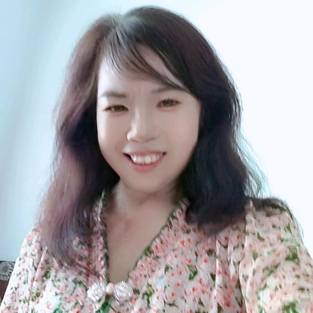 爱英姐🎤(下午2点30分开播)