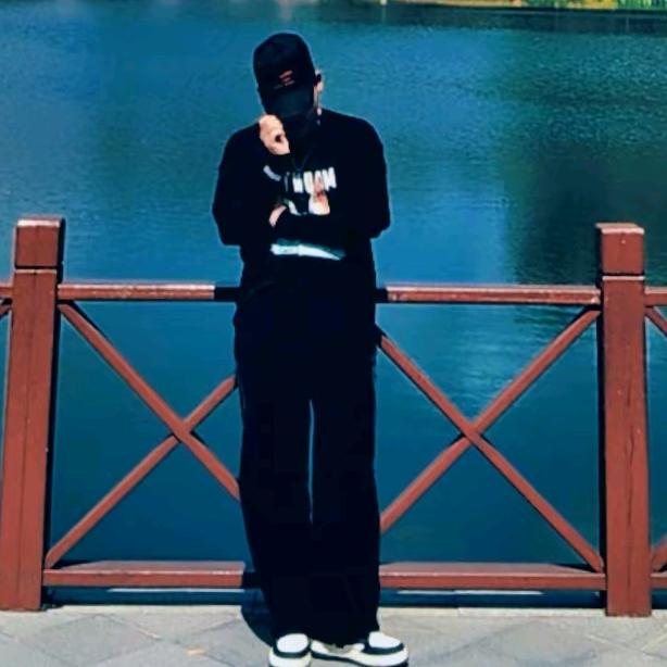 班长路过