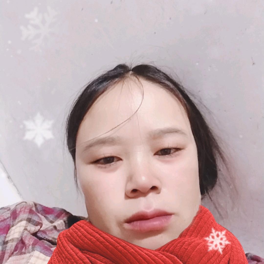 从小是个苦命人没人理解没人疼