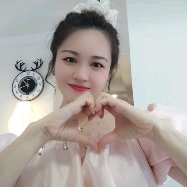 杨格格