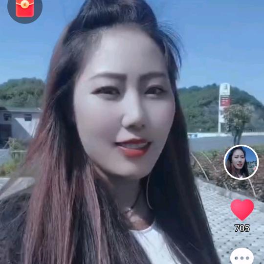 毕节小何妹