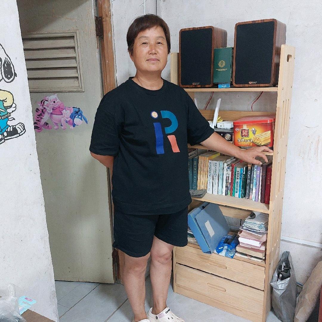 养殖山鸡的老阿姨