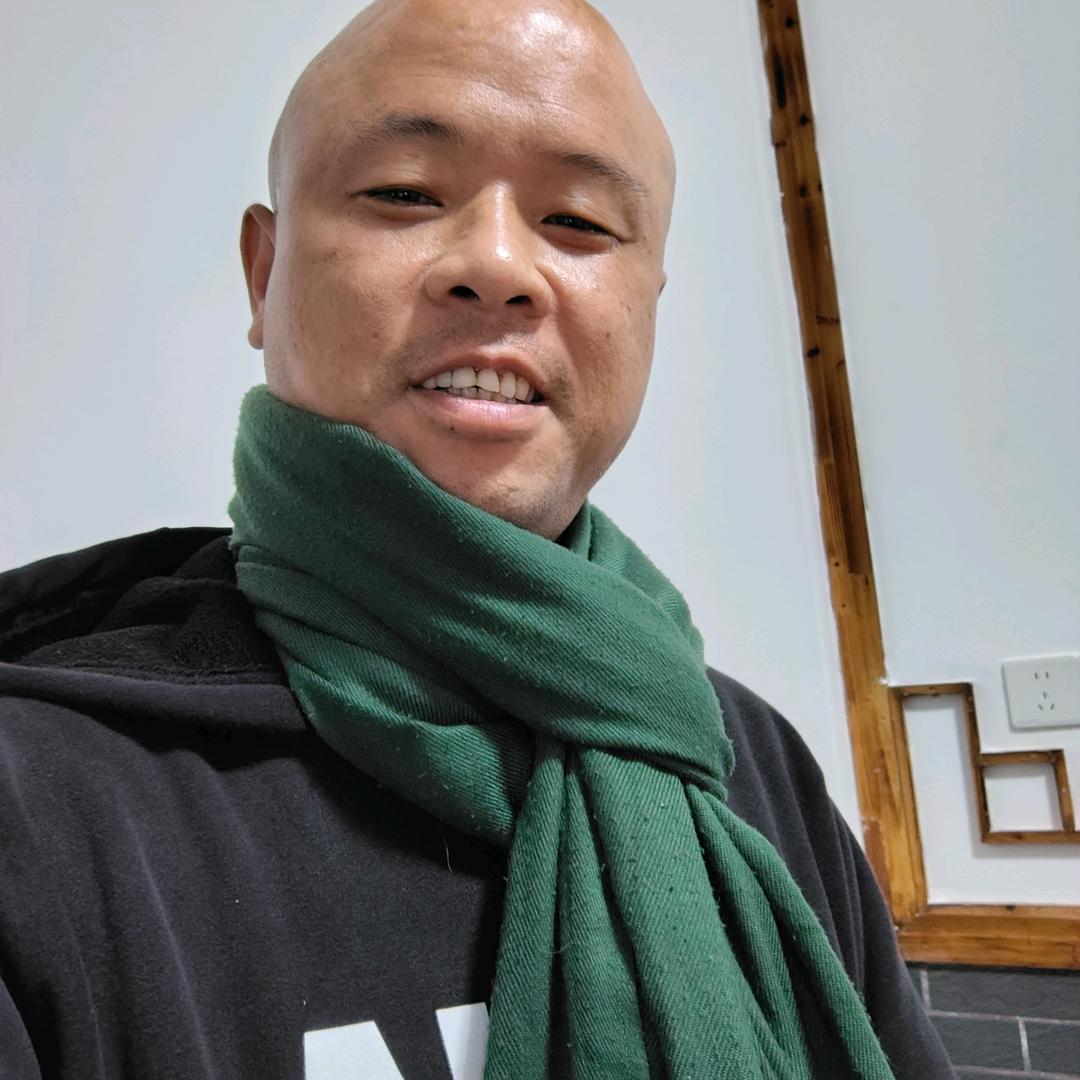 平平安安。