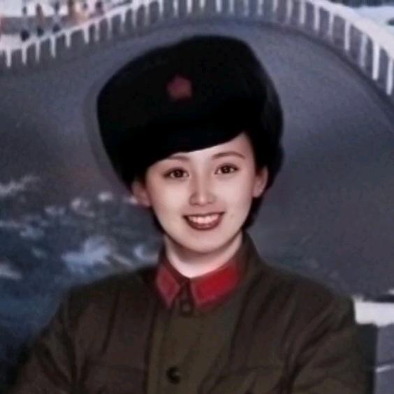 沈空 • 蓝天• 雄鹰  （81.11）@抖音